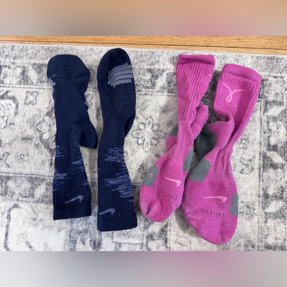 Nike Men's Navy and Pink Athletic Socks